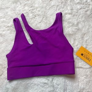 NWT Becco sports bra - SIZE: XS